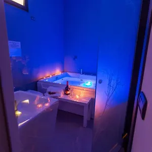 https://etnea-208-luxury-suite-catania.catania-hotels.net